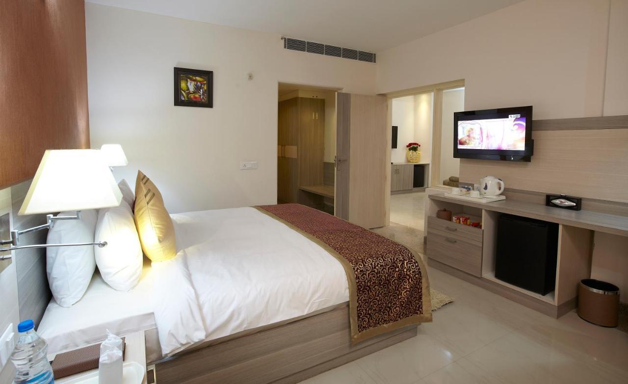 Days Hotel By Wyndham Neemrana Rum bild